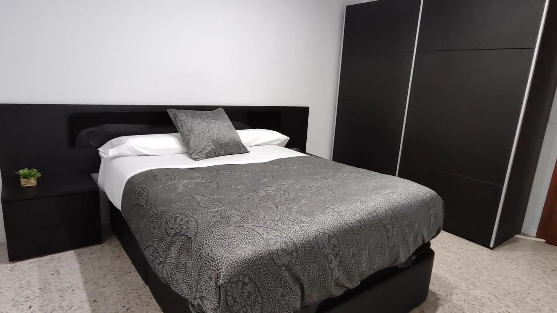 Precioso Apartamento En Sevilla. Camas 0*,