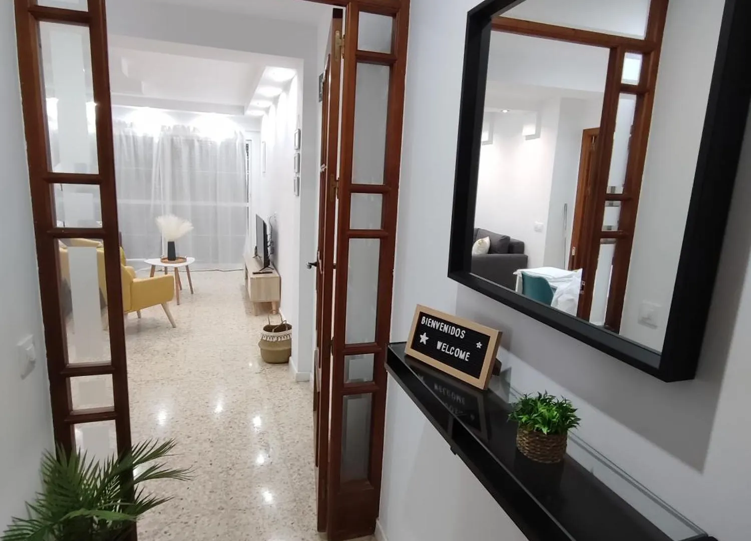 Apartment Precioso Apartamento En Sevilla. Camas