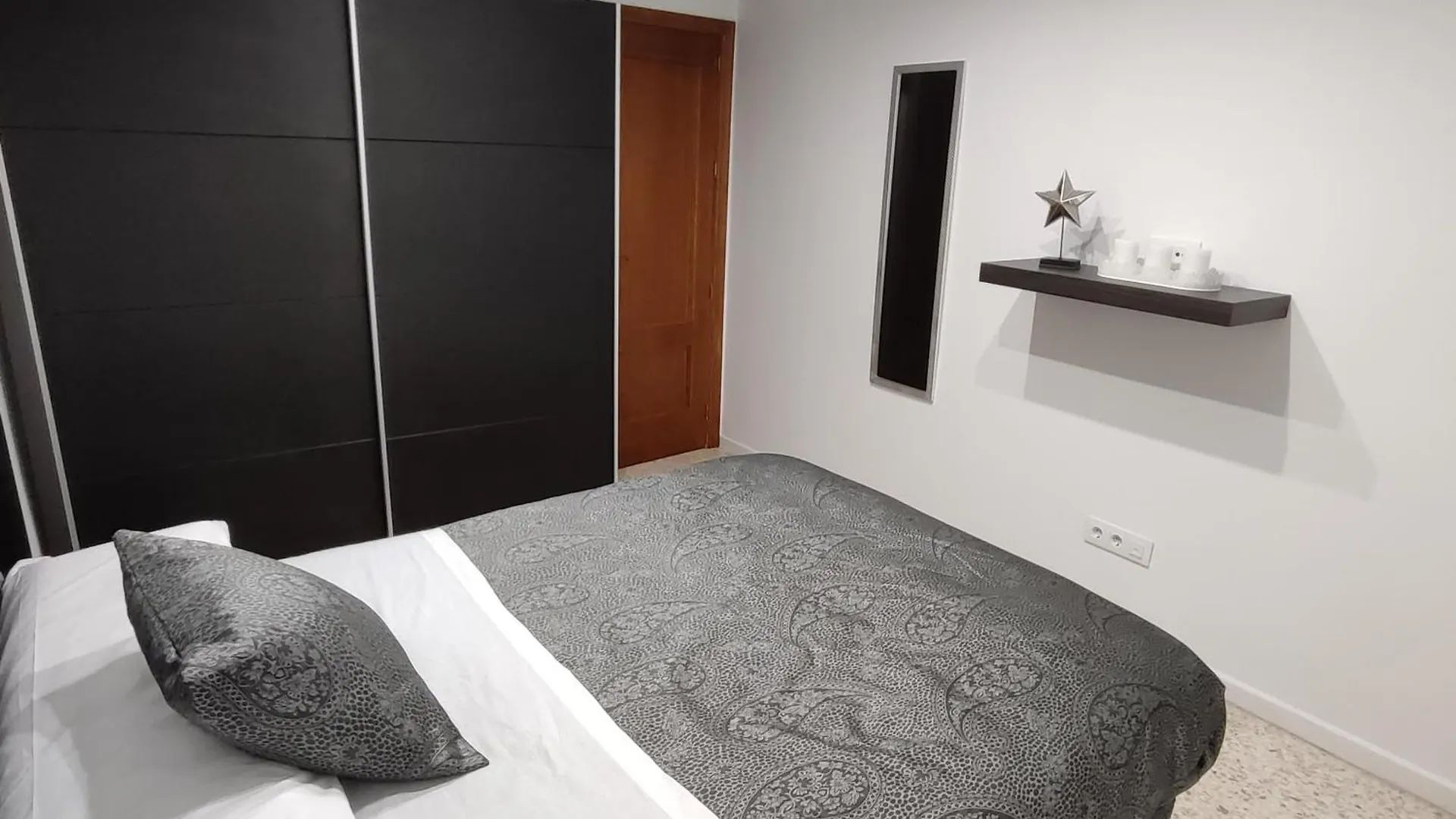 Apartment Precioso Apartamento En Sevilla. Camas Spain